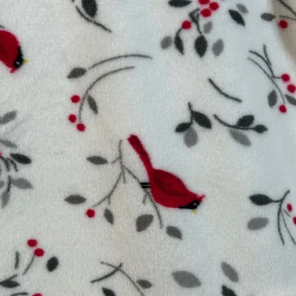 Aria Collection Womens 2X Nightgown Fleece Cardinal Bird Winter White Red Pocket